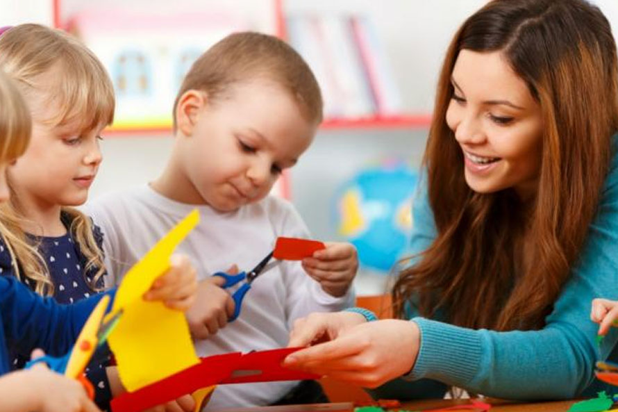 在线轰炸机电话软件